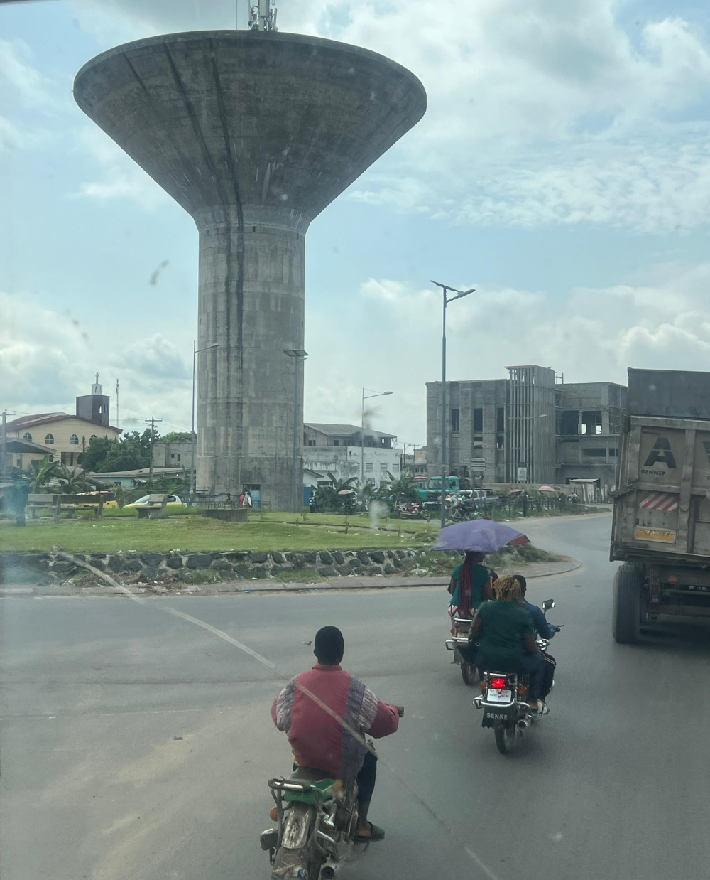 popular monument in the city of Douala